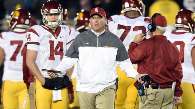 usc-college-football-playoff-larry-fedora.jpg